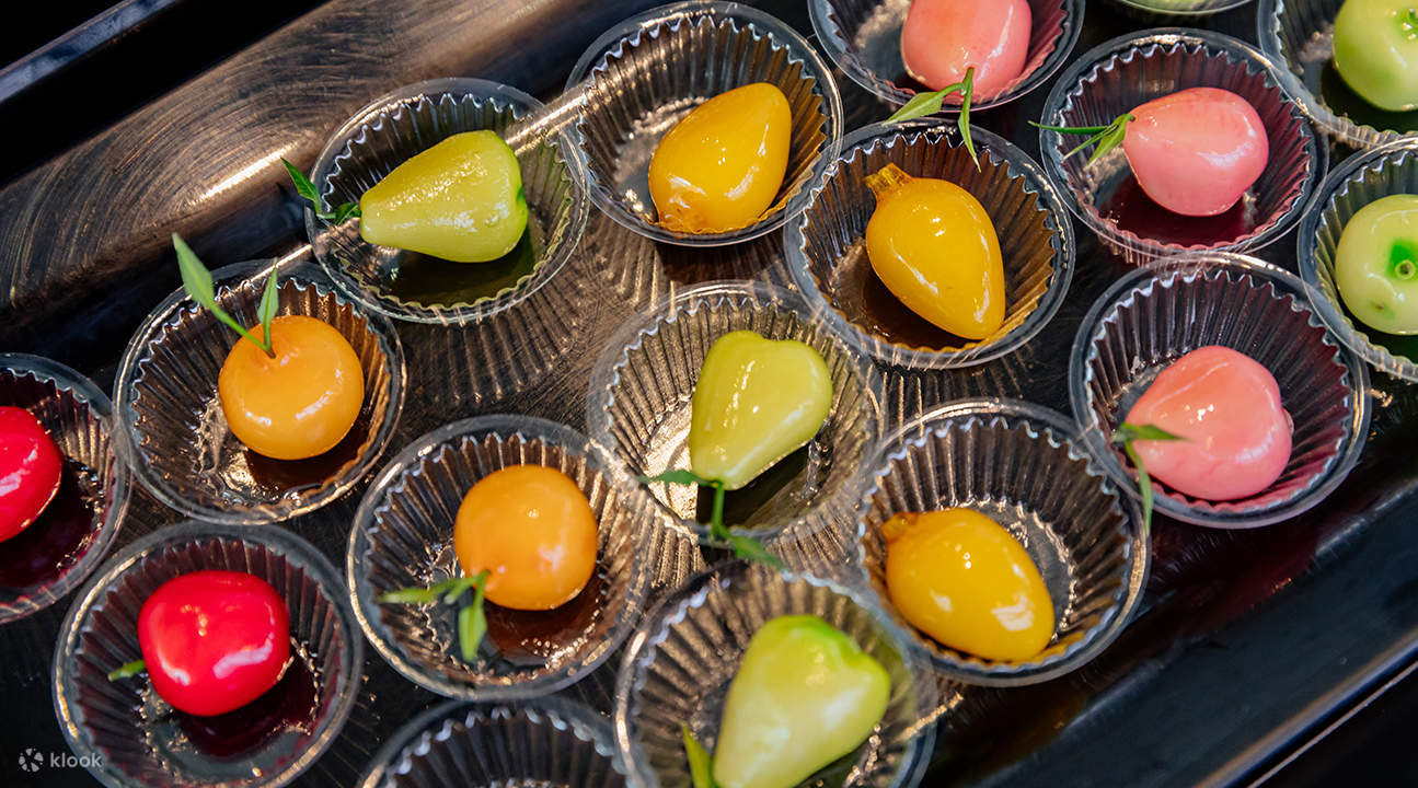 crystal grill buffet dessert