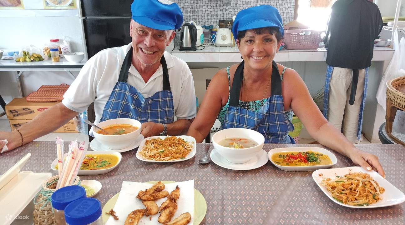 phuket easy thai cooking class thailand