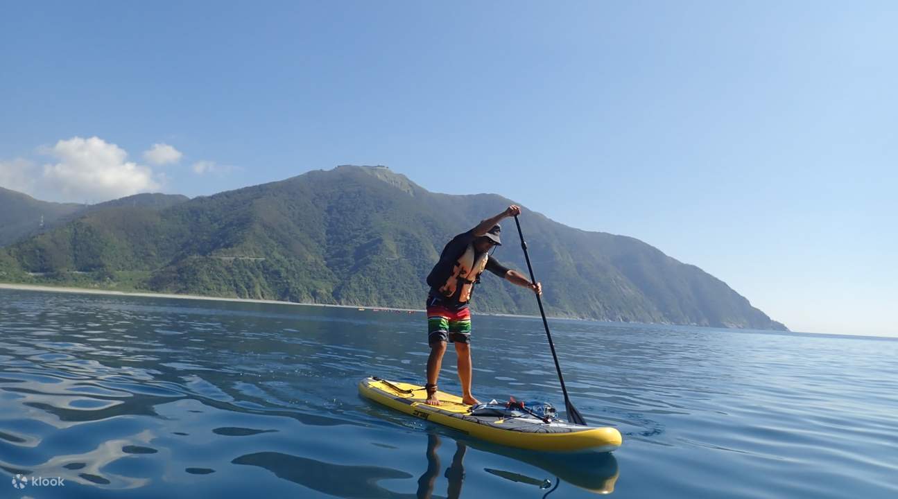 宜兰东澳粉鸟林立式划桨SUP体验