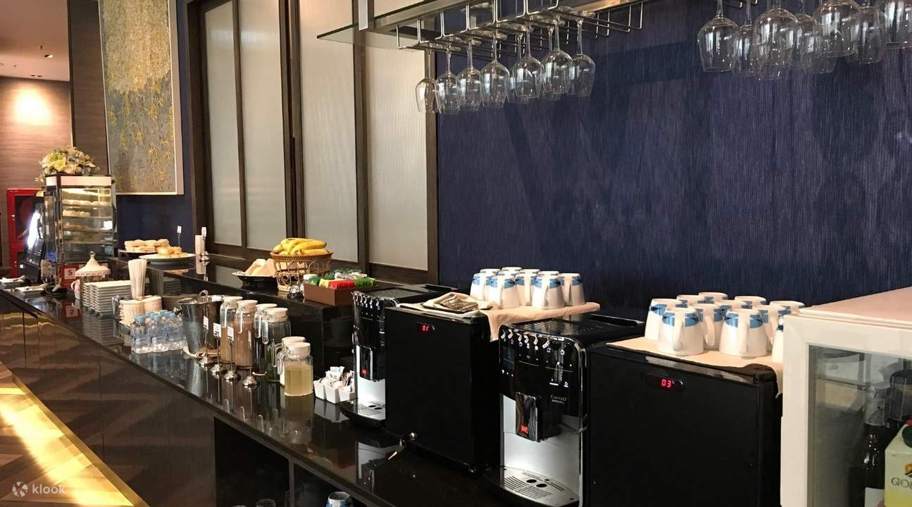 Bangkok Suvarnabhumi International Airport (BKK) Lounge Services Klook