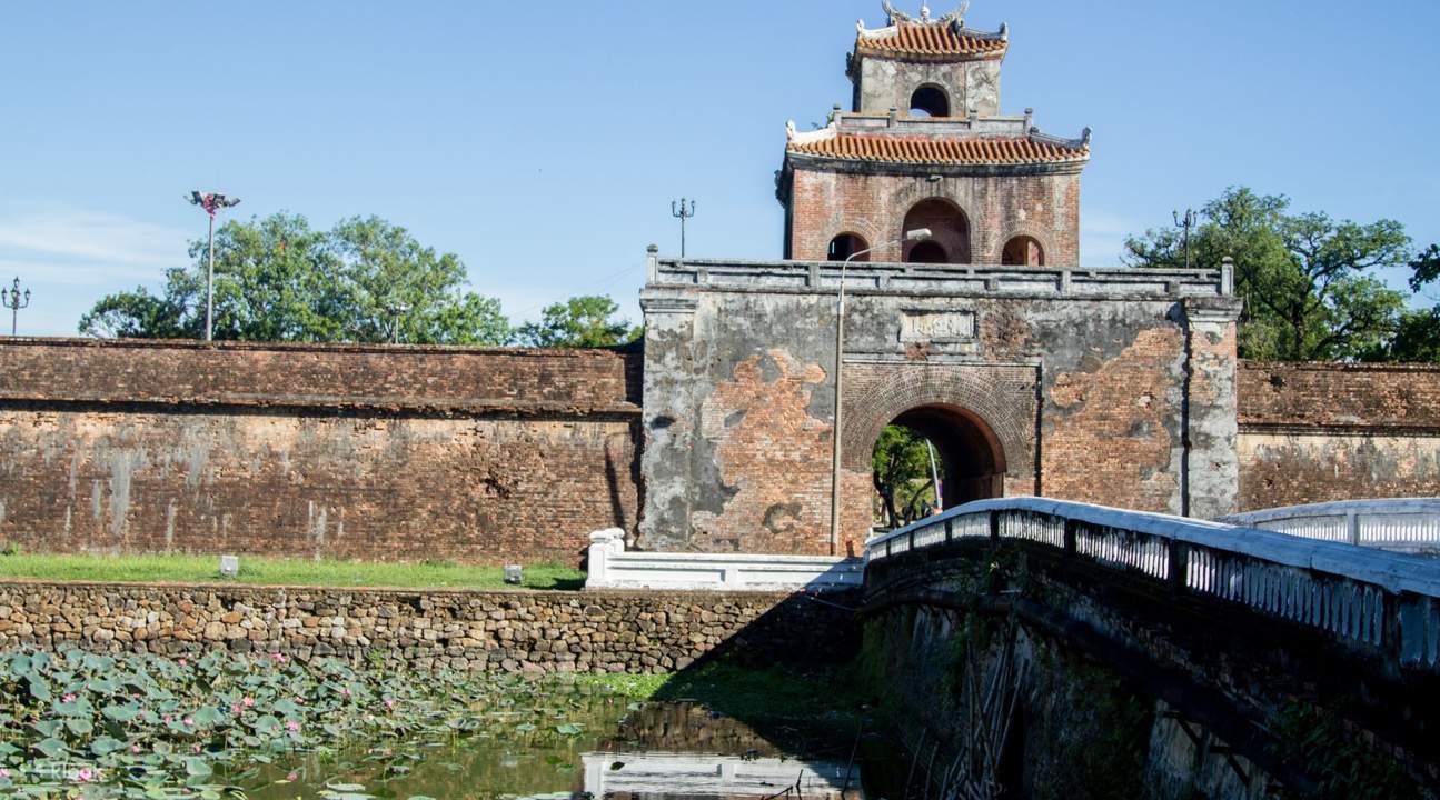 从岘港出发:陵姑湾 & 顺化古都之旅 - Klook