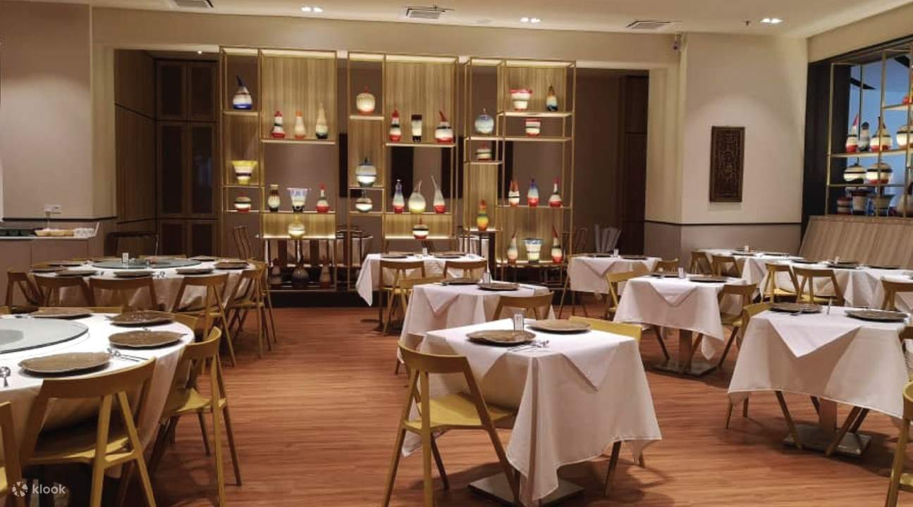 Interiors of Golden Valley at Melawati Mall