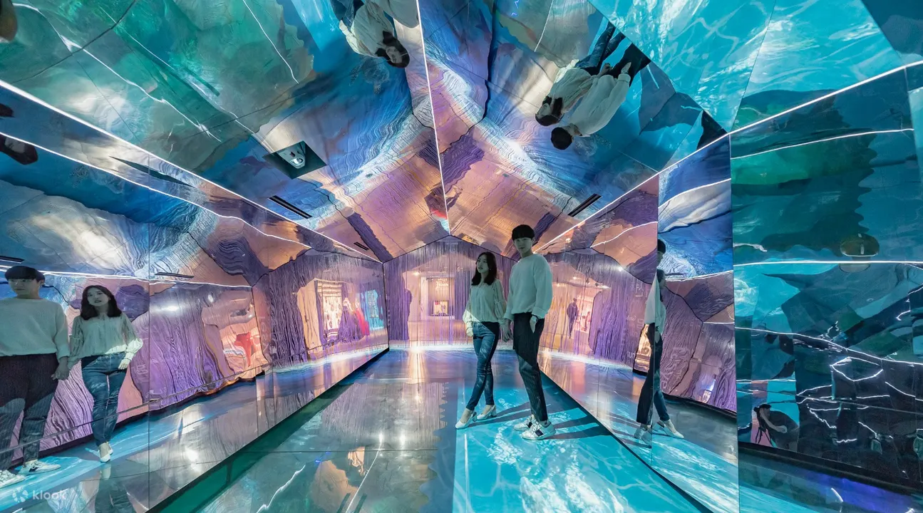 免费VR促销海洋生物水族馆