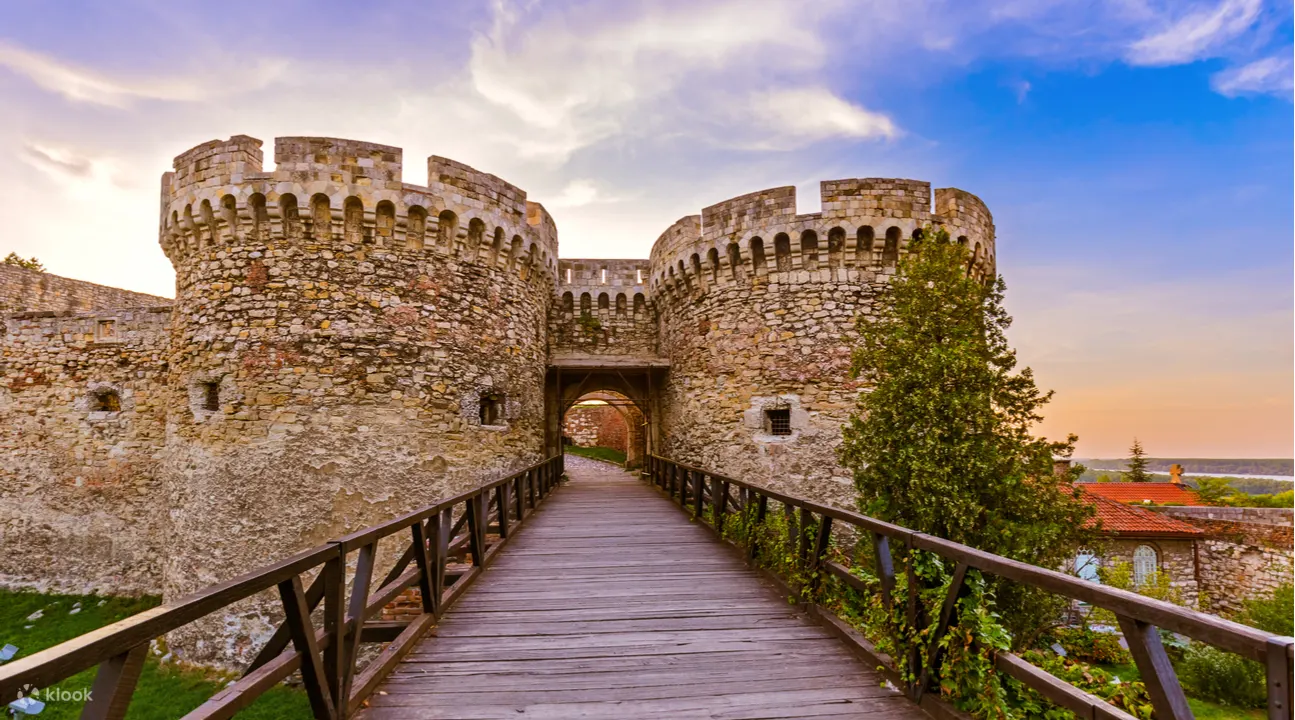 Belgrade fortress: Follow the paths of history 