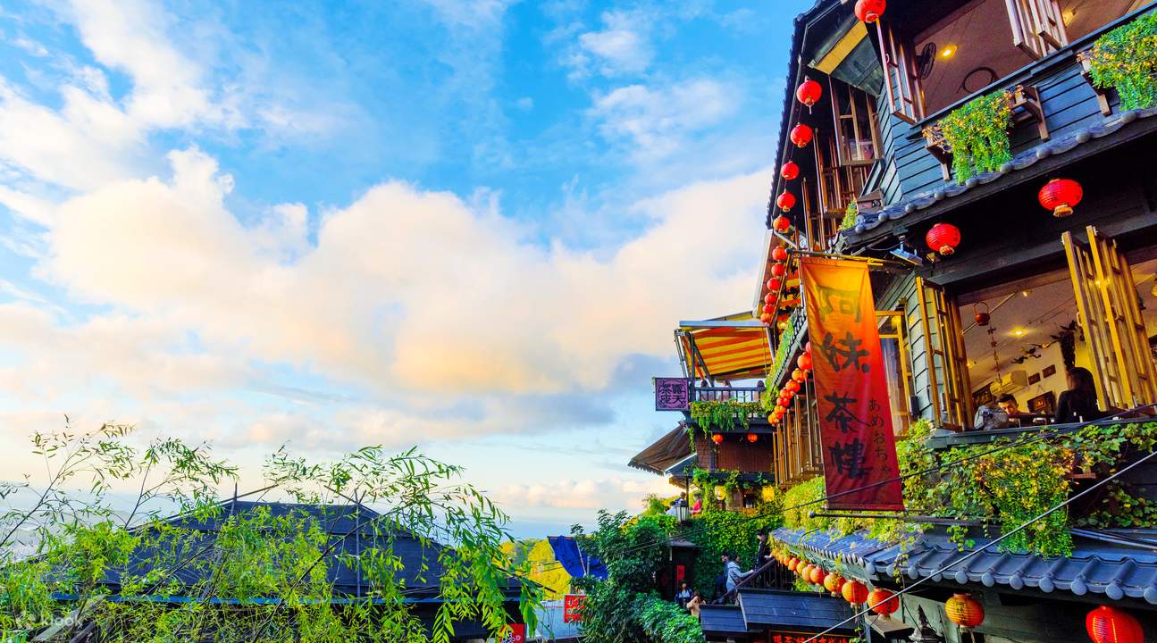 taiwan tourist shuttle jiufen