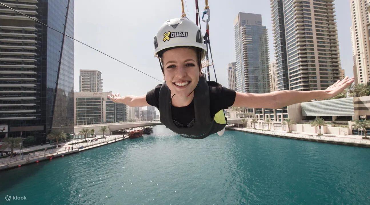 Зиплайн XLINE Dubai Marina
