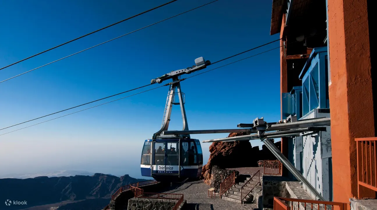 Teide Guided Hike & Cable Ride in Tenerife -