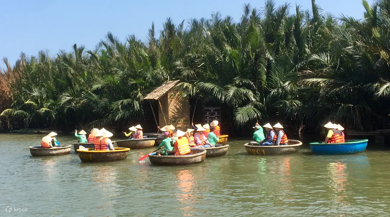 EcoCookingandBasketBoatTour.webp
