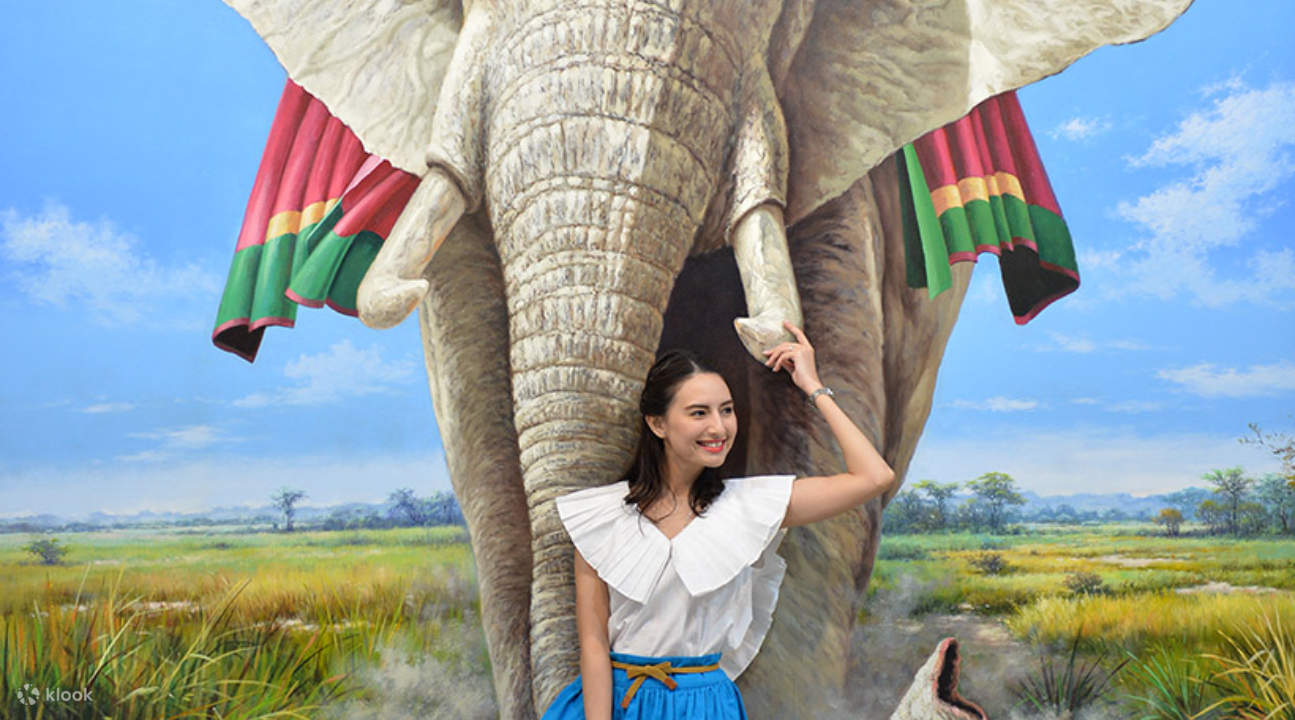 Art in Island Bangkok