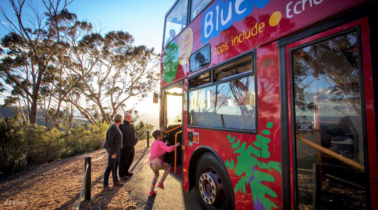 blue mountain explore bus