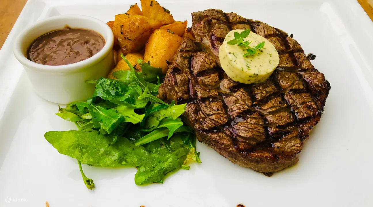 旧马来亚 Pier 12 Seafood Tavern 的 Grass Fed Grill 牛排眼
