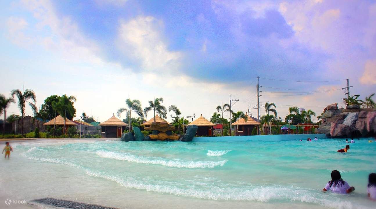 Klir Waterpark Resort in Bulacan