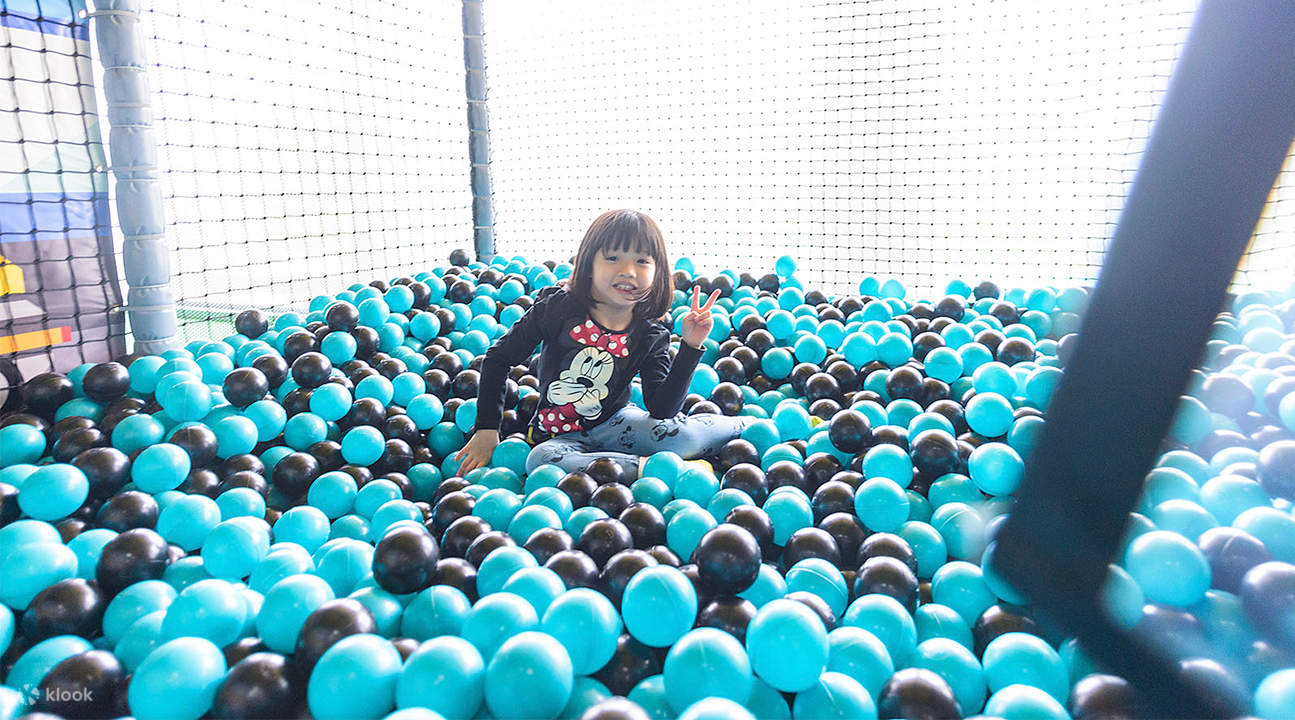 t-play kids parque infantil cubierto