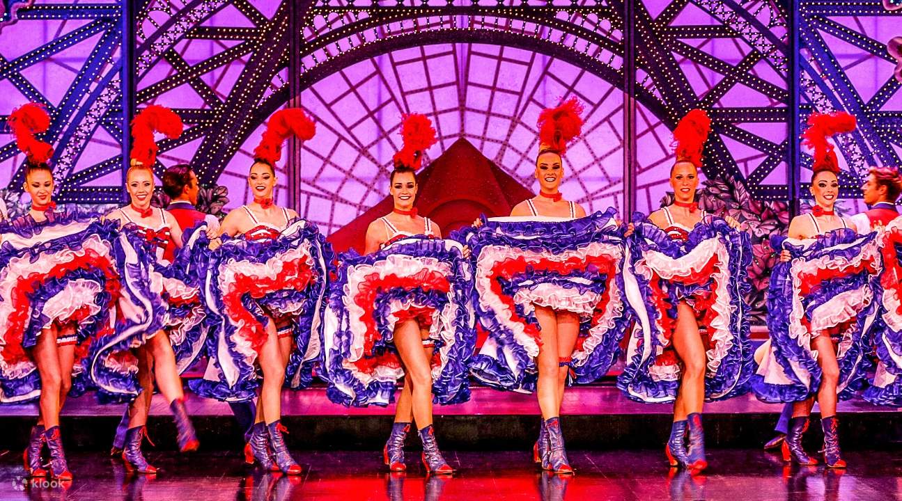 French Cancan Show in Paris & History