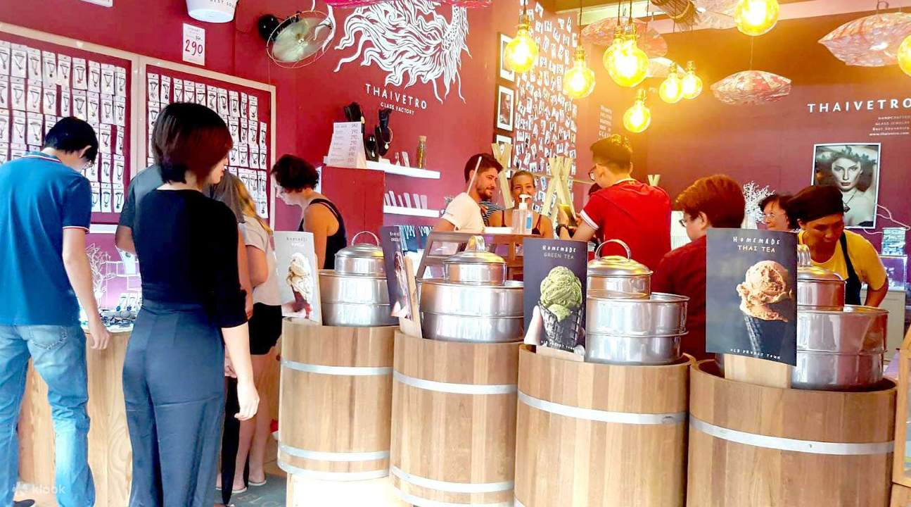 Thaivetro Oldtown Ice Cream ในภูเก็ต