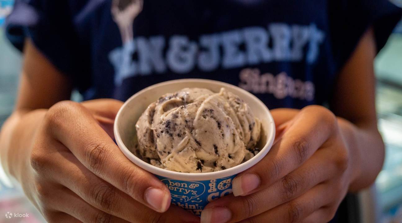 シンガポール動物園とナイトサファリでのベン&ジェリーのアイスクリームカップ