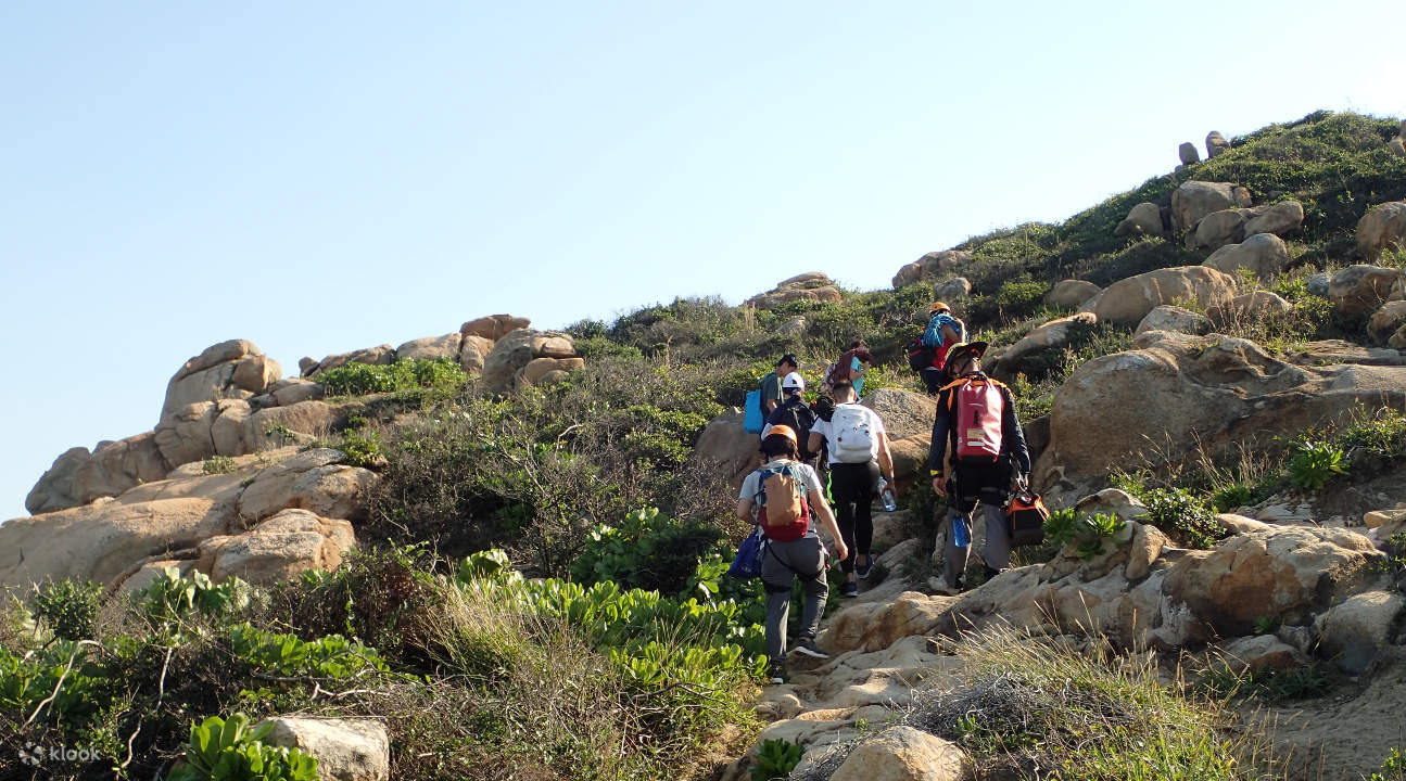 Mount Davis Hike and Shek O Abseiling Challenge in Hong Kong Klook