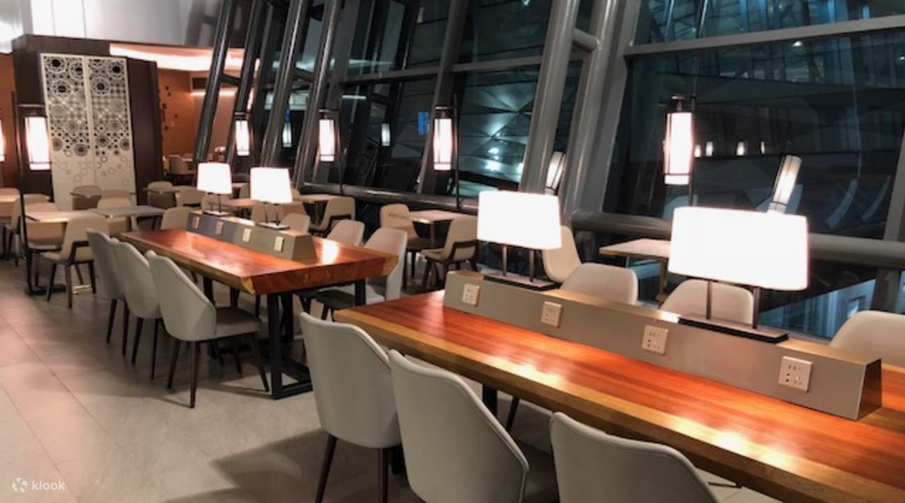 インドネシア、ジャカルタのスカルノハッタ国際空港ラウンジ