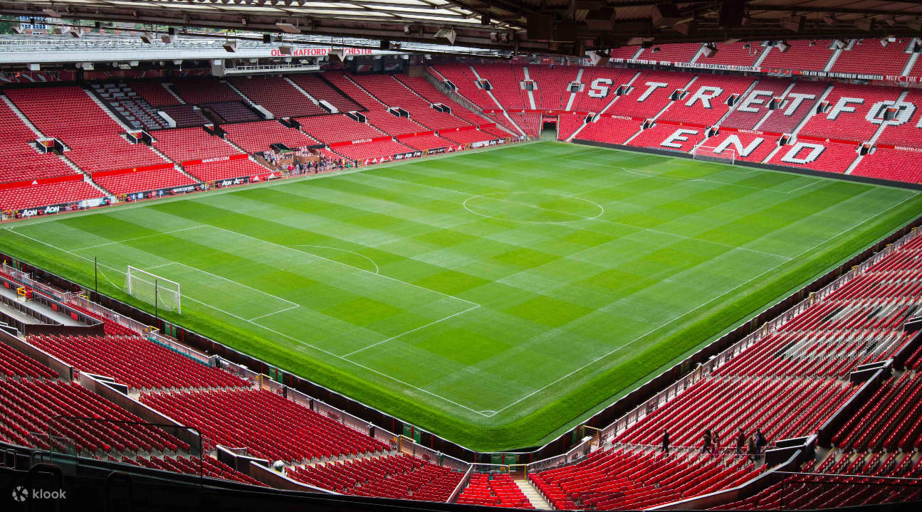 🚨 Manchester United will move some fans sat behind the dugouts. This area  will be turned into hospitality to 'reflect the high value of this unique  location'. The clubs says it appreciates ', image size:1295x720