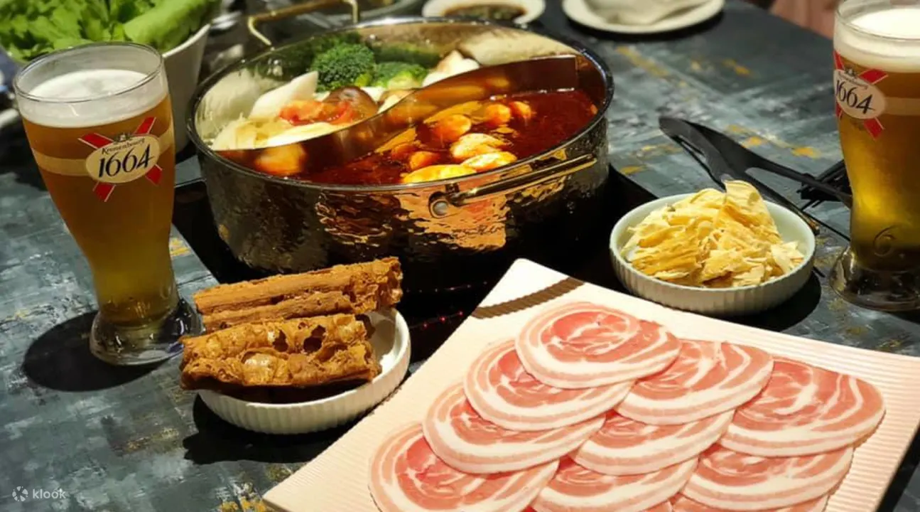 老捞麻辣锅 - 捷运南京复兴站
