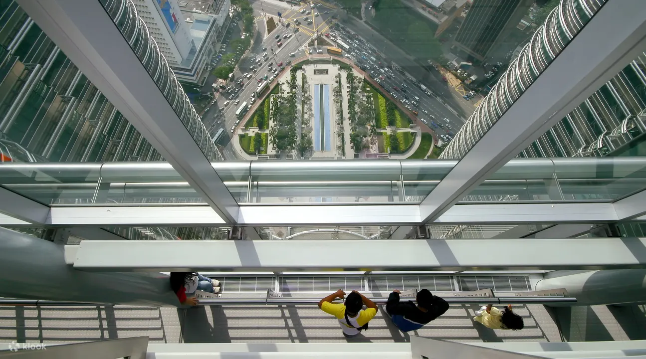 Kuala lumpur skybridge