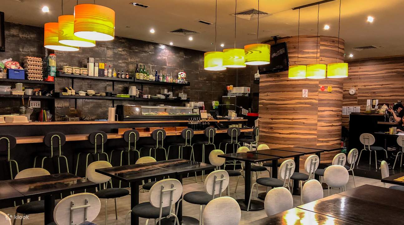 Standing Sushi Bar in Marina Bay and Raffles Place, Singapore Klook