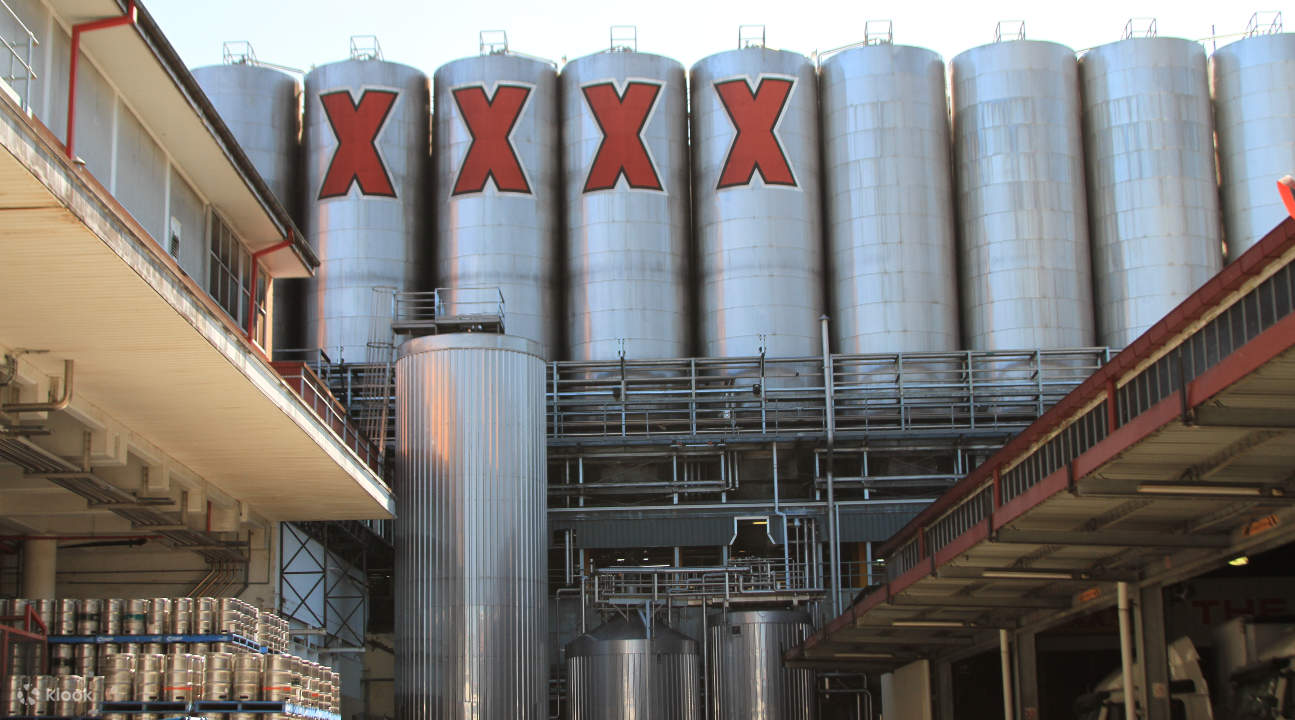 Brisbane's most iconic XXXX Brewery Milton Tour - Klook Australia
