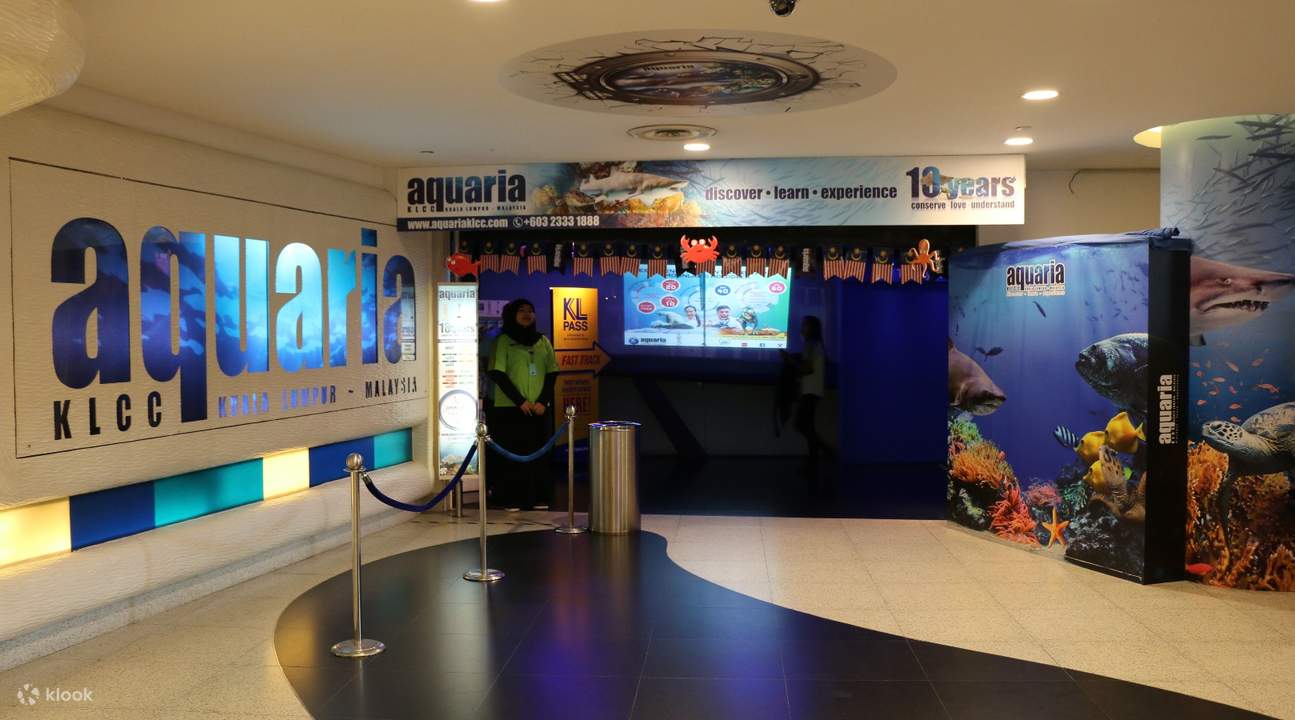 Petronas Twin Towers & Aquaria KLCC Admission Ticket, Kuala Lumpur