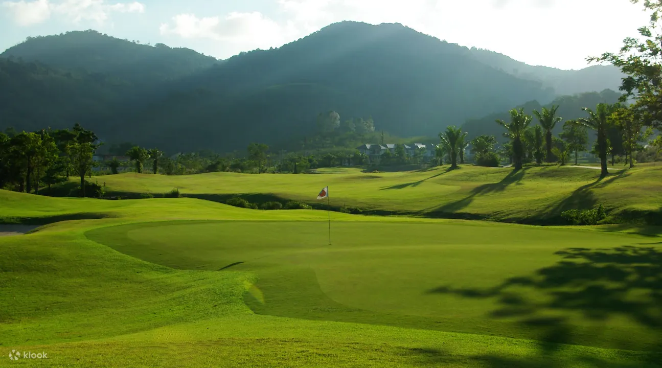 Golfing at Loch Palm Club in Phuket