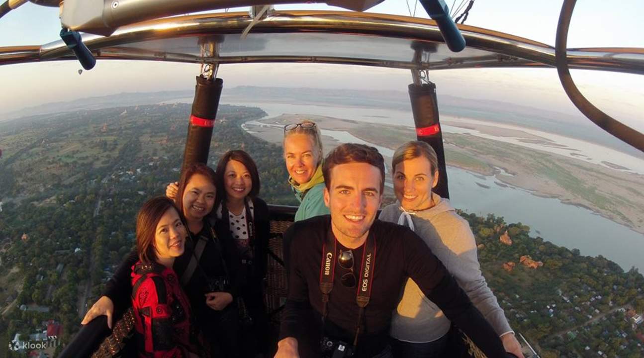 Pemandangan Udara Bagan yang menakjubkan