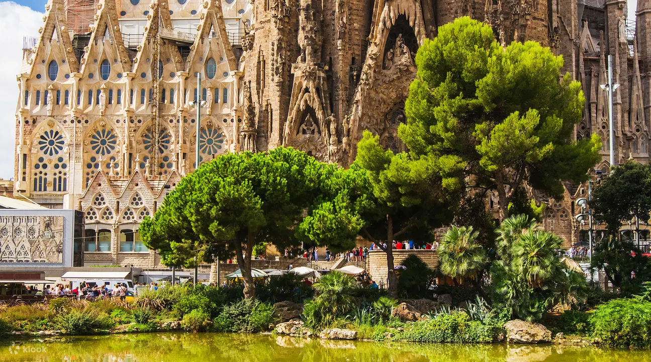 Barcelona Sagrada Familia Guided Tour And Fast Track Access Klook