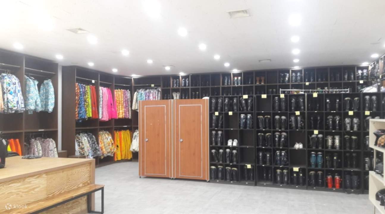 Elegant Ladies Garments Shop Name Retail Garment Shop Interior Design -  China Store Display and Retail Display price