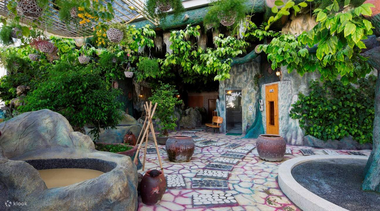 Galina Hotel and Spa outdoor mud baths