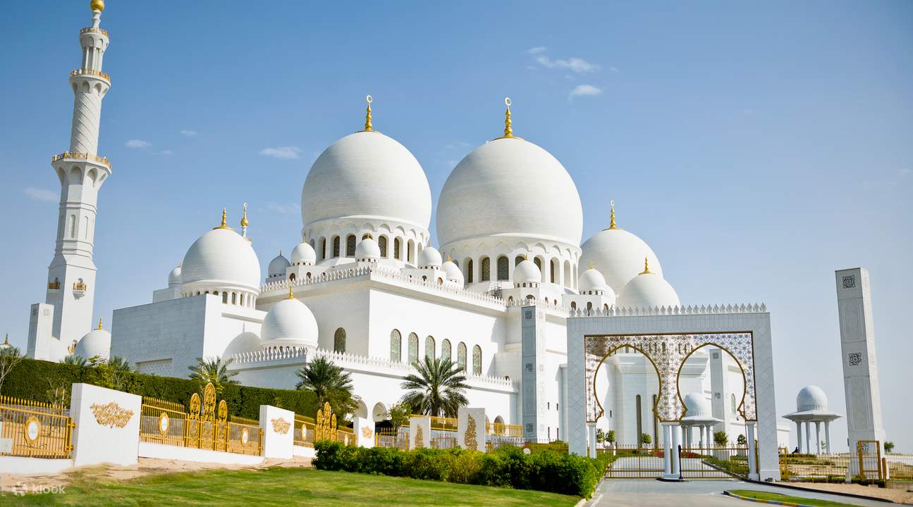 Abu Dhabi Sheikh Zayed Mosque Half Day Tour from Dubai - Klook Việt Nam