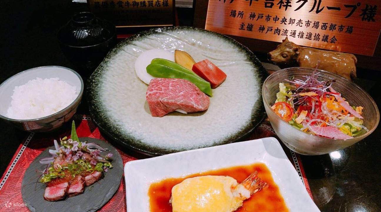 神户牛荣吉的鹅肝鲜蔬铁板烧