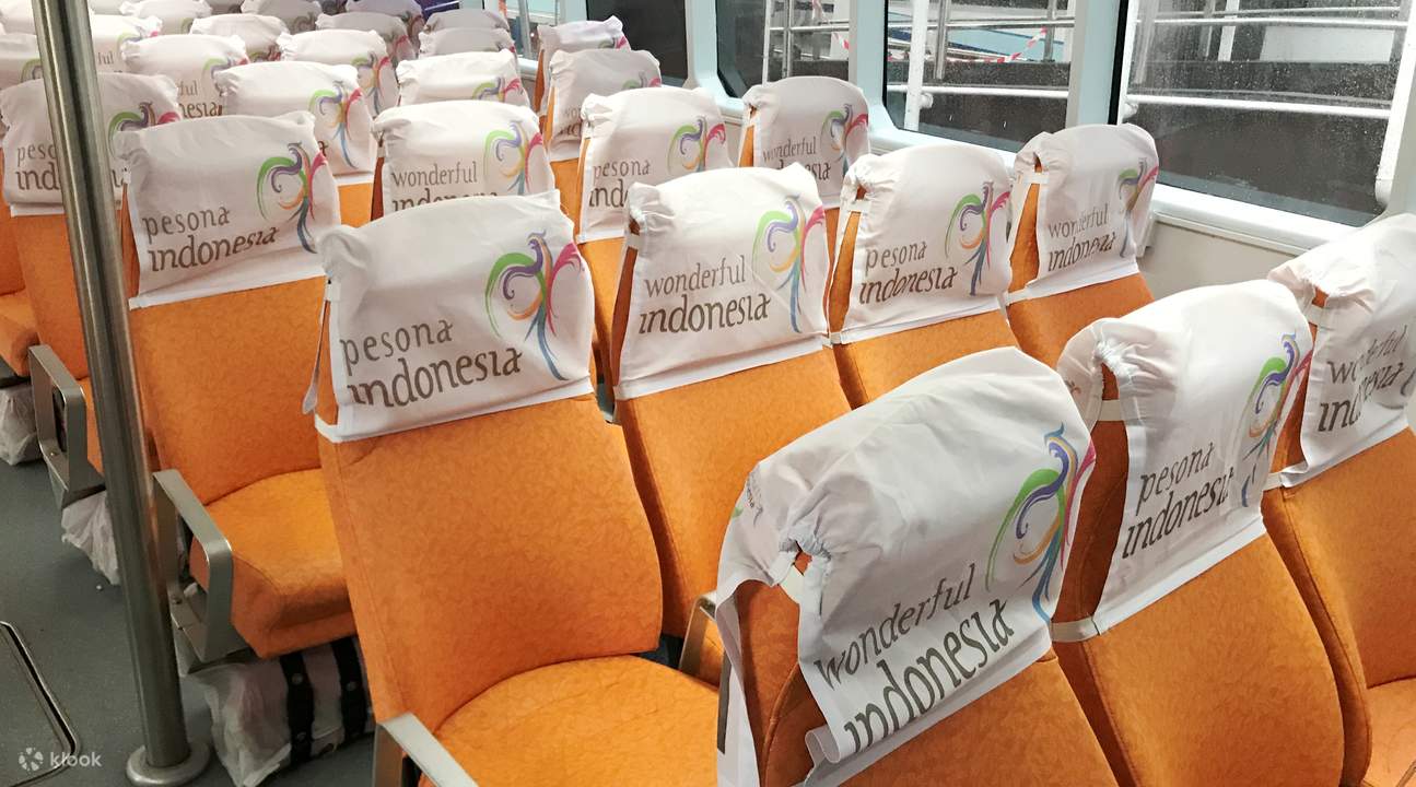 Traslados cómodos a bordo del operador de ferry rápido favorito de Asia.