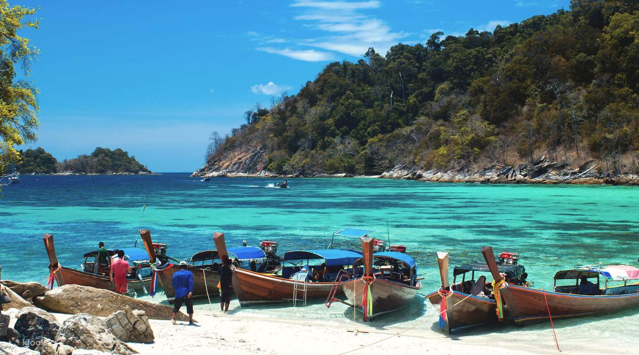 Phi Phi Snorkeling Tour by Longtail Boat Klook