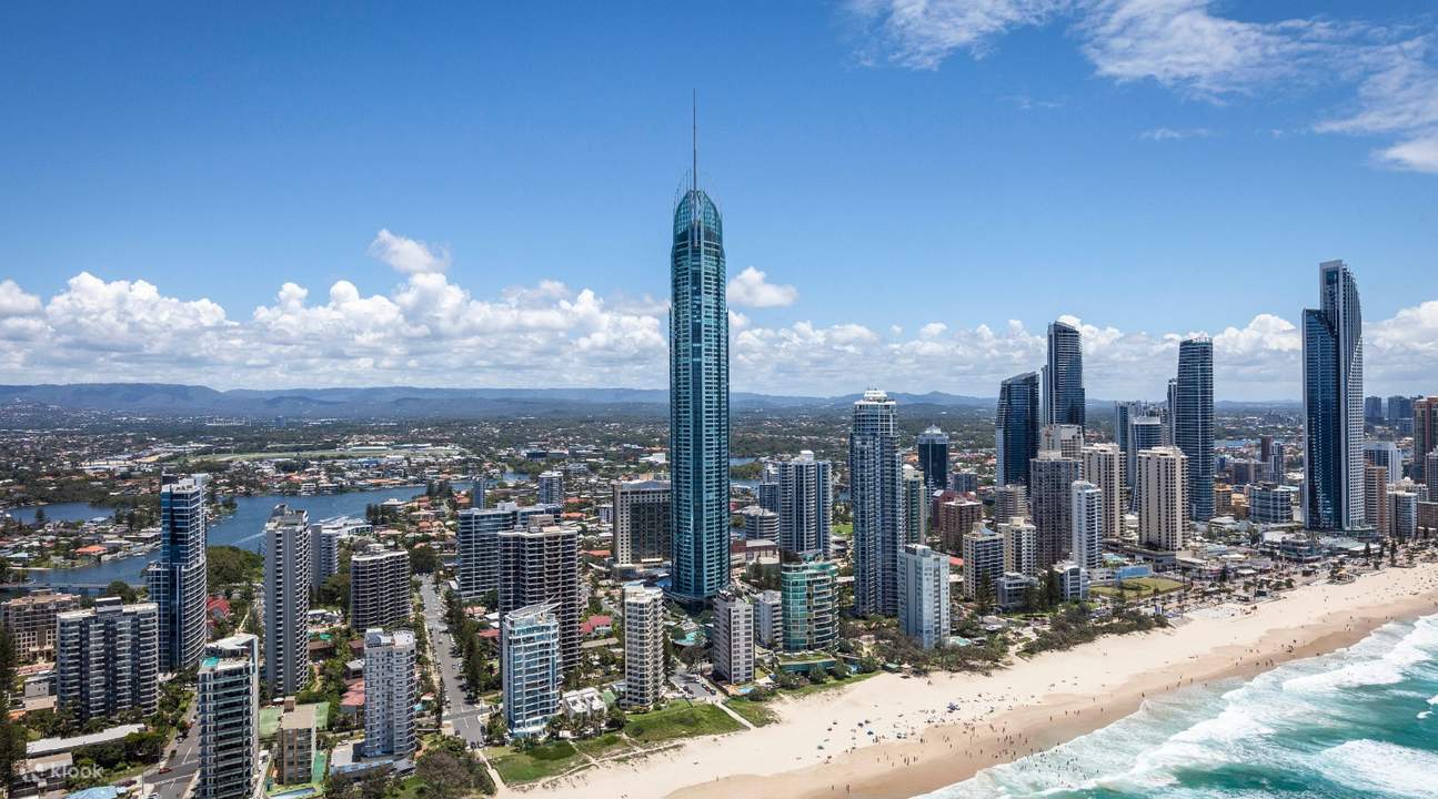 pemandangan panorama Gold Coast dari dek pemerhatian Gold Coast