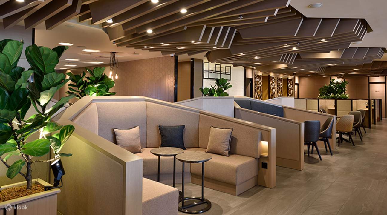 Singapore Changi Airport Lounge Service by Plaza Premium Klook Singapore