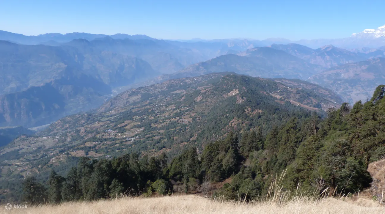 Ghorepani Poon Hill Trek 的山景