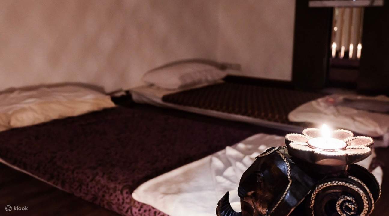 Dầu và tinh chất tại spa Bangkok