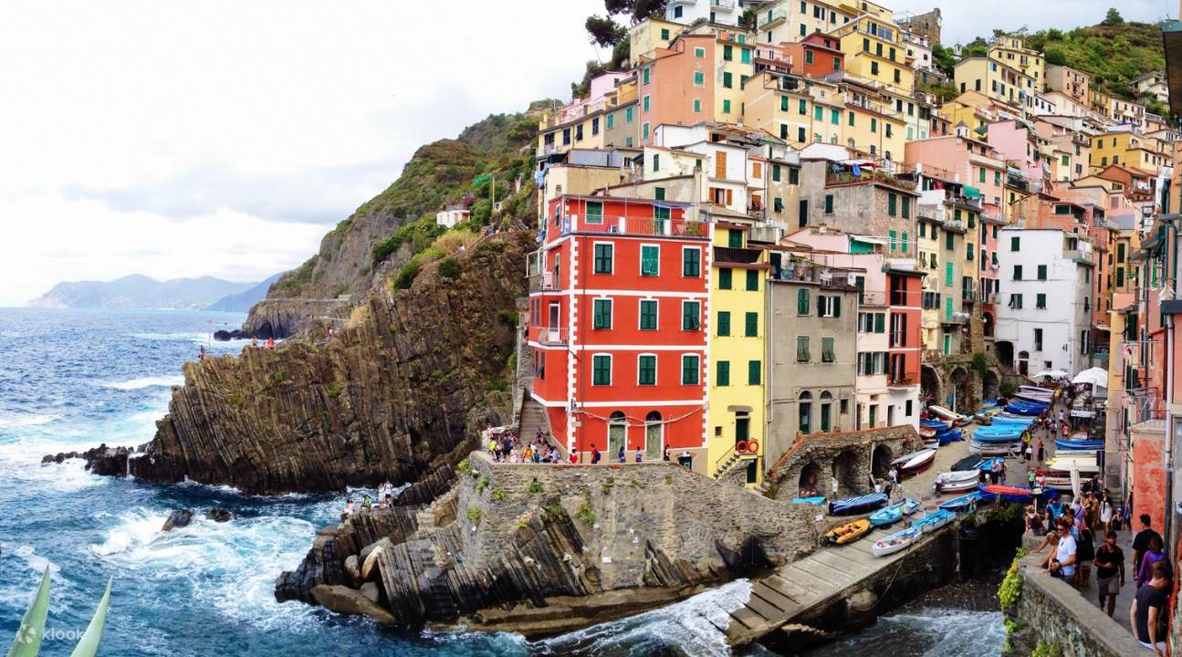 day trip to cinque terre from milan