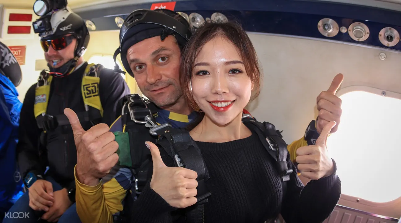 ドバイ スカイダイビング体験 Klook クルック ドバイ スカイダイビング体験 Klook クルック