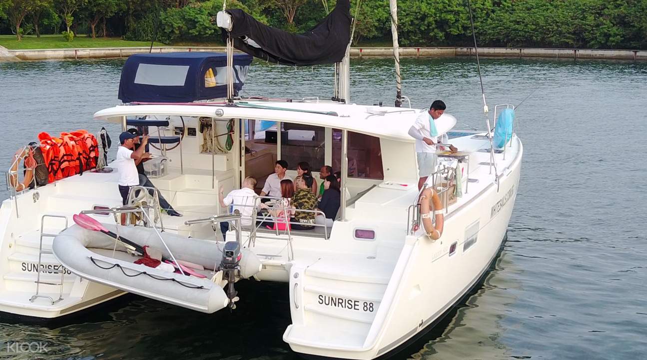 private yacht charter singapore