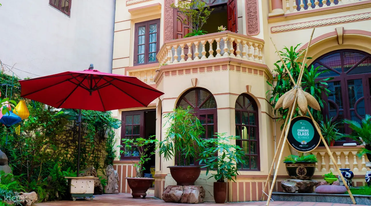Rose Kitchen Food Tour And Cooking Class Hanoi Vietnam