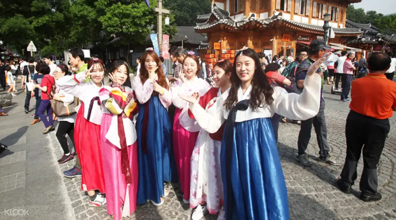 初夏限定 镇安芝樱庆典 全州韩屋村一日游 World Love Travel提供 Klook客路中国