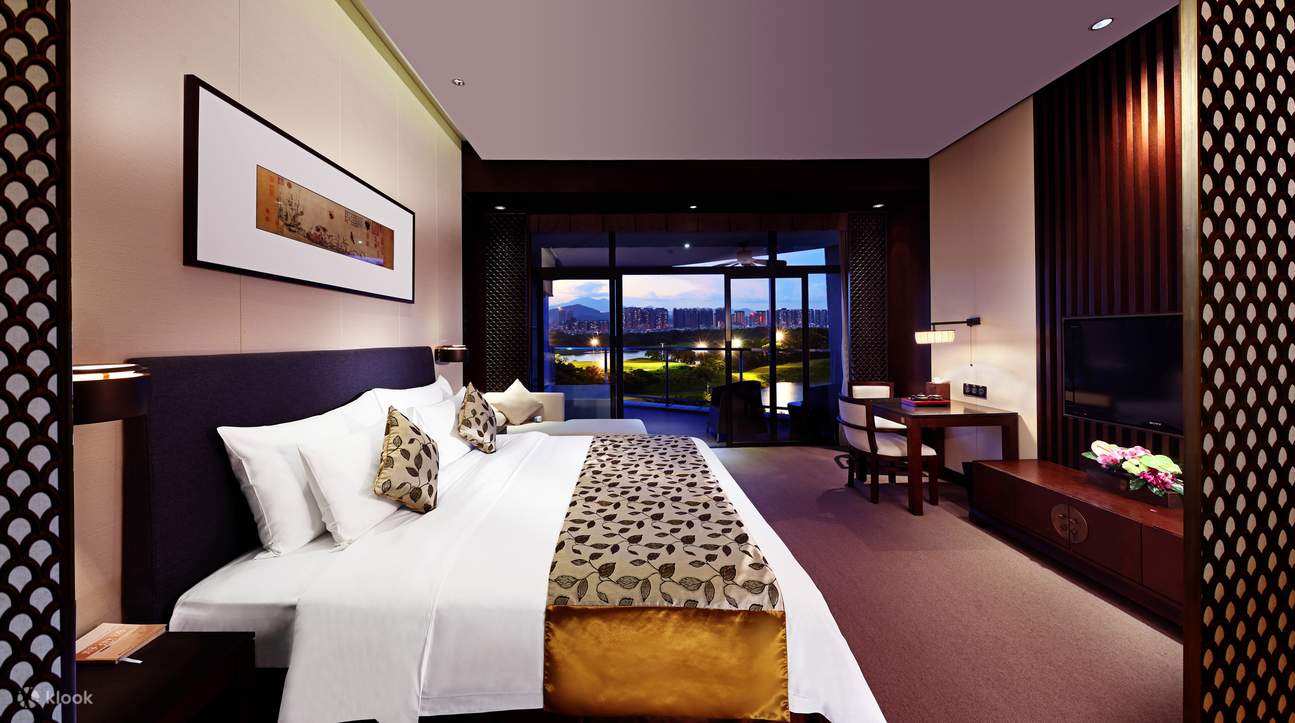 Shenzhen Castle Golf Hotel