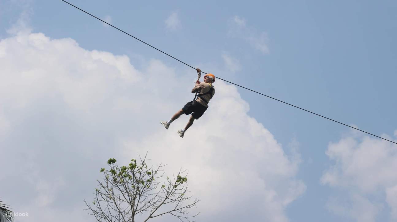リパノイ ジップライン体験（サムイ島）