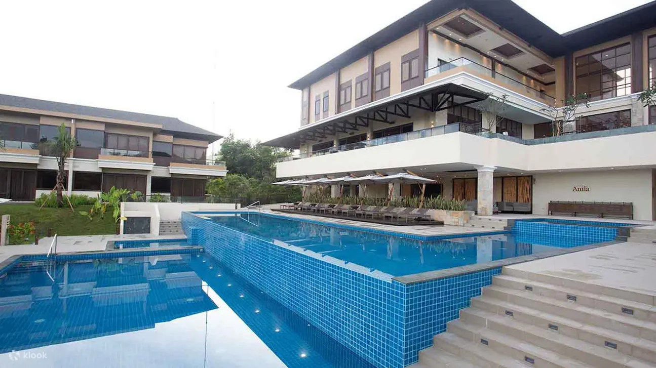 Anila Poolside Restaurant