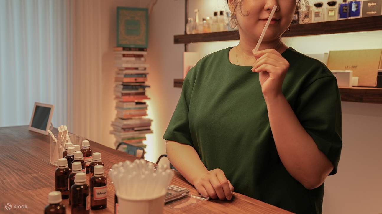 Try to smell various scents